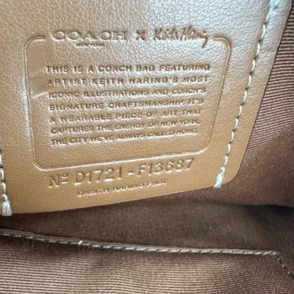 PLAY MYSTERY GAME $25/ SPOT TO WIN Coach x Keith Haring Crossbody EUC - Picture 8 of 16